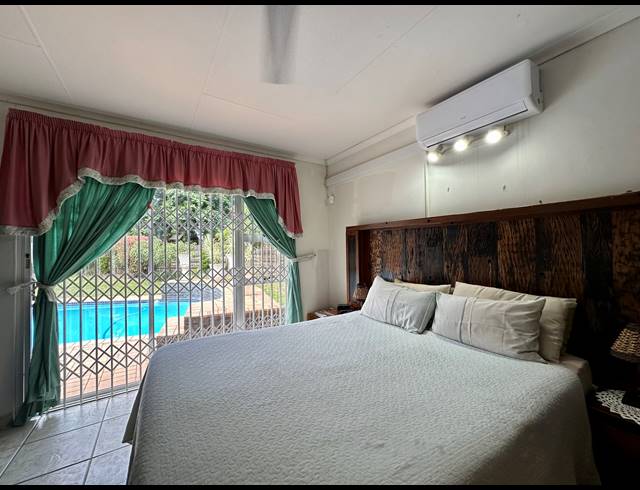 4 BEDROOM HOUSE FOR SALE IN MEER EN SEE